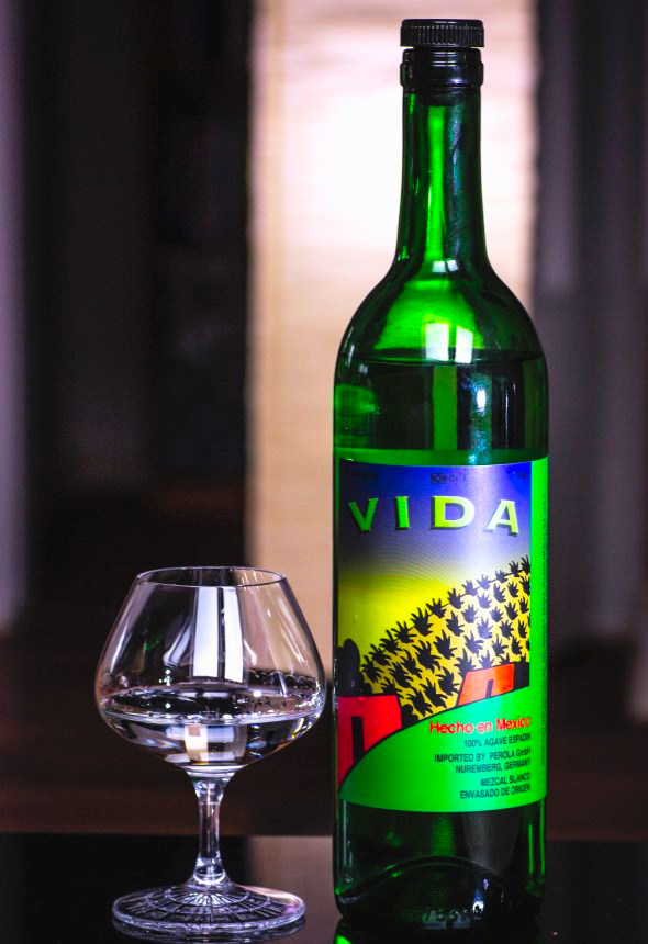 Del-Maguey-Vida-Mezcal-1-von-3-590x885-1.jpg